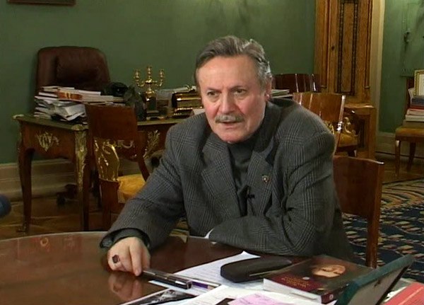 Ю.М. Соломин Ю.М. Соломин