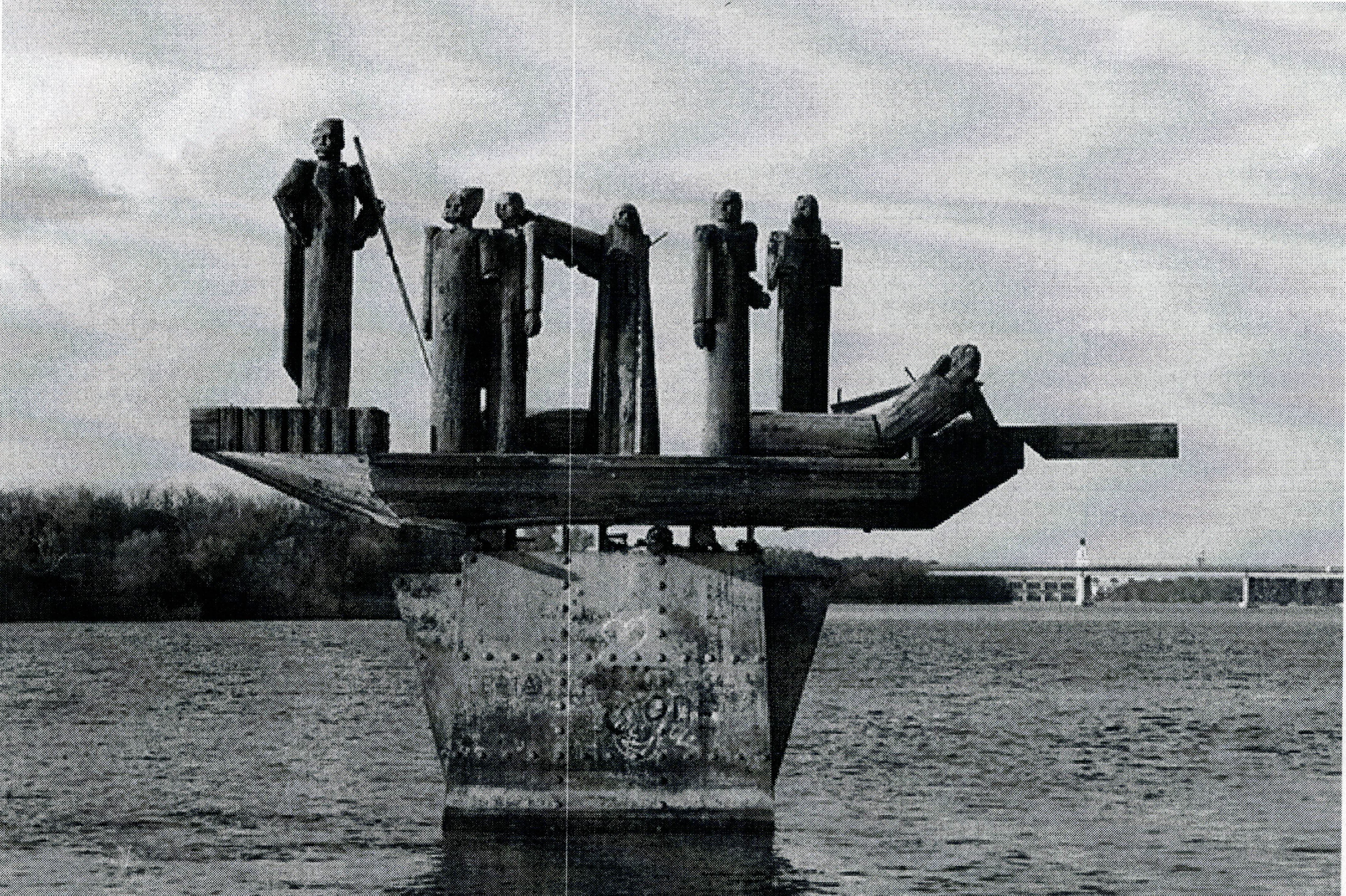 Рис.1памятный знак разина (1).jpg Рис.1памятный знак разина (1).jpg