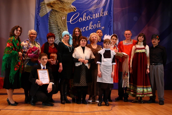 Взвейтесь, соколы!.. Взвейтесь, соколы!..