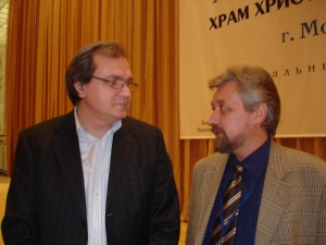 Член Общественной палаты В.Фадеев и гл. редактор журнала "Родная Ладога" А. Ребров. Член Общественной палаты В.Фадеев и гл. редактор журнала "Родная Ладога" А. Ребров.